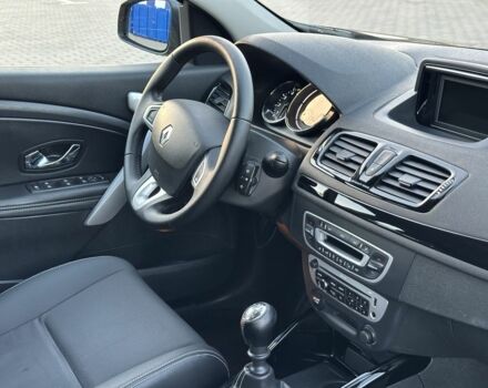 Серый Рено Меган, объемом двигателя 1.5 л и пробегом 250 тыс. км за 8499 $, фото 7 на Automoto.ua