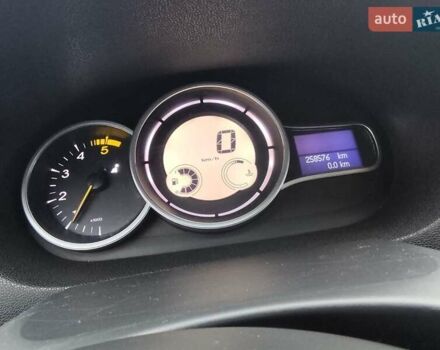 Сірий Рено Меган, об'ємом двигуна 1.5 л та пробігом 258 тис. км за 7300 $, фото 13 на Automoto.ua