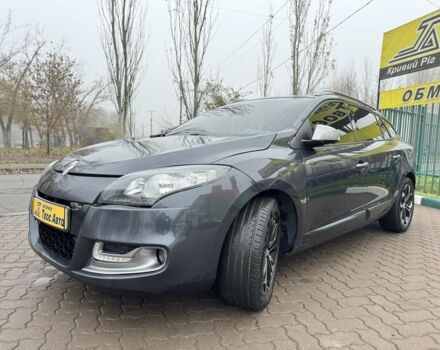 Серый Рено Меган, объемом двигателя 1.8 л и пробегом 309 тыс. км за 8900 $, фото 2 на Automoto.ua
