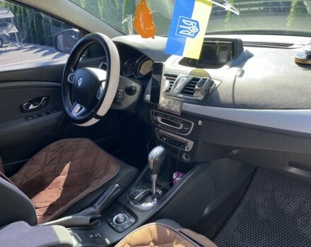 Серый Рено Меган, объемом двигателя 1.5 л и пробегом 204 тыс. км за 7900 $, фото 5 на Automoto.ua