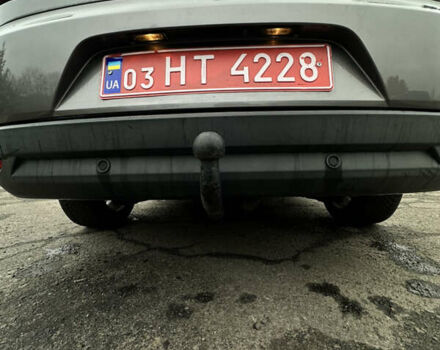 Серый Рено Меган, объемом двигателя 1.5 л и пробегом 229 тыс. км за 9200 $, фото 12 на Automoto.ua