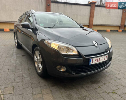 Серый Рено Меган, объемом двигателя 1.5 л и пробегом 210 тыс. км за 8300 $, фото 2 на Automoto.ua