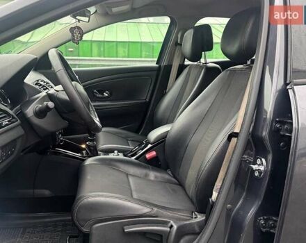 Сірий Рено Меган, об'ємом двигуна 1.46 л та пробігом 238 тис. км за 7990 $, фото 8 на Automoto.ua