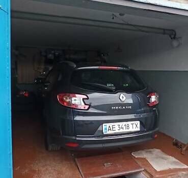 Сірий Рено Меган, об'ємом двигуна 1.46 л та пробігом 325 тис. км за 8700 $, фото 83 на Automoto.ua