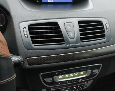 Серый Рено Меган, объемом двигателя 1.46 л и пробегом 232 тыс. км за 7200 $, фото 3 на Automoto.ua