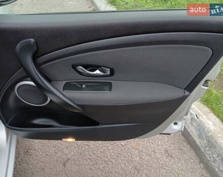 Сірий Рено Меган, об'ємом двигуна 1.5 л та пробігом 280 тис. км за 8250 $, фото 5 на Automoto.ua