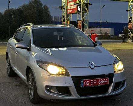 Сірий Рено Меган, об'ємом двигуна 1.5 л та пробігом 220 тис. км за 7300 $, фото 1 на Automoto.ua