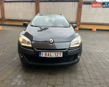 Серый Рено Меган, объемом двигателя 1.5 л и пробегом 210 тыс. км за 8300 $, фото 1 на Automoto.ua