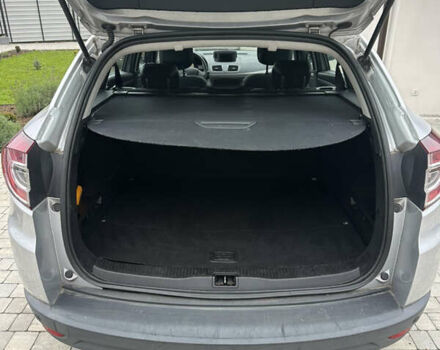 Сірий Рено Меган, об'ємом двигуна 1.46 л та пробігом 195 тис. км за 8500 $, фото 15 на Automoto.ua