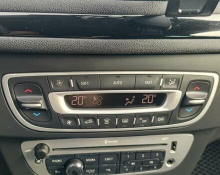 Серый Рено Меган, объемом двигателя 1.5 л и пробегом 263 тыс. км за 8600 $, фото 45 на Automoto.ua