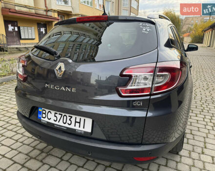 Серый Рено Меган, объемом двигателя 1.5 л и пробегом 278 тыс. км за 8450 $, фото 17 на Automoto.ua