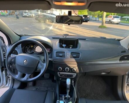 Сірий Рено Меган, об'ємом двигуна 0 л та пробігом 235 тис. км за 7300 $, фото 3 на Automoto.ua