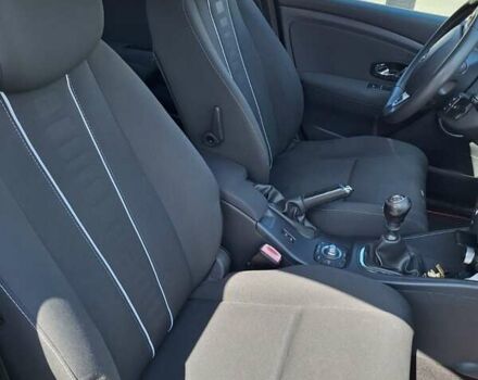 Сірий Рено Меган, об'ємом двигуна 1.5 л та пробігом 219 тис. км за 7700 $, фото 14 на Automoto.ua