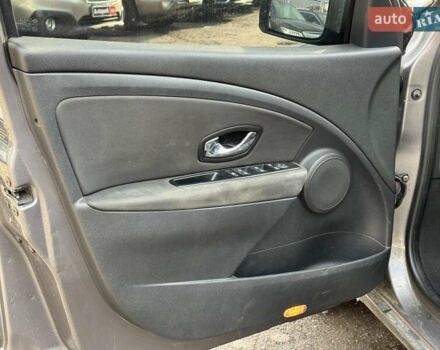 Сірий Рено Меган, об'ємом двигуна 1.5 л та пробігом 380 тис. км за 6940 $, фото 10 на Automoto.ua