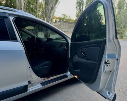 Серый Рено Меган, объемом двигателя 1.5 л и пробегом 165 тыс. км за 7750 $, фото 5 на Automoto.ua