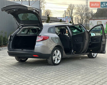Сірий Рено Меган, об'ємом двигуна 1.5 л та пробігом 97 тис. км за 10299 $, фото 31 на Automoto.ua