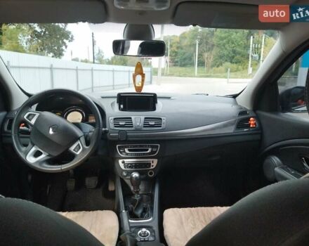 Серый Рено Меган, объемом двигателя 1.5 л и пробегом 280 тыс. км за 7200 $, фото 36 на Automoto.ua