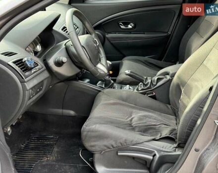 Сірий Рено Меган, об'ємом двигуна 1.5 л та пробігом 380 тис. км за 6940 $, фото 11 на Automoto.ua