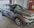 Рено Меган 2012 в Славянске на Automoto.ua Серый Рено Меган, объемом двигателя 1.46 л и пробегом 200 тыс. км за 3500 $, фото 3 на Automoto.ua