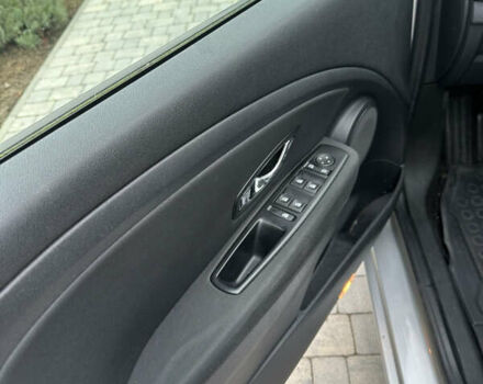 Сірий Рено Меган, об'ємом двигуна 1.46 л та пробігом 195 тис. км за 8500 $, фото 13 на Automoto.ua