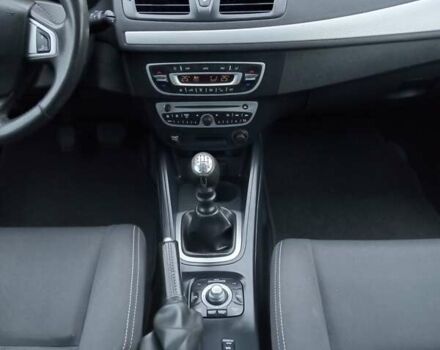 Сірий Рено Меган, об'ємом двигуна 1.5 л та пробігом 280 тис. км за 8250 $, фото 12 на Automoto.ua