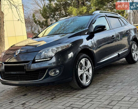 Сірий Рено Меган, об'ємом двигуна 1.5 л та пробігом 240 тис. км за 7950 $, фото 1 на Automoto.ua