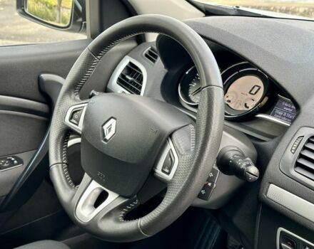 Серый Рено Меган, объемом двигателя 1.6 л и пробегом 277 тыс. км за 7000 $, фото 17 на Automoto.ua