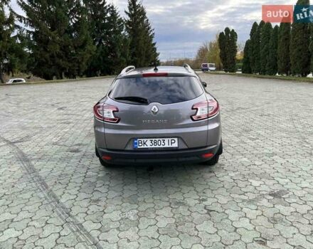 Серый Рено Меган, объемом двигателя 1.46 л и пробегом 257 тыс. км за 8850 $, фото 10 на Automoto.ua