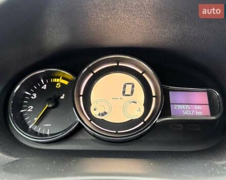 Сірий Рено Меган, об'ємом двигуна 1.46 л та пробігом 238 тис. км за 7990 $, фото 17 на Automoto.ua