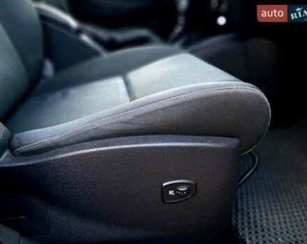 Сірий Рено Меган, об'ємом двигуна 1.9 л та пробігом 266 тис. км за 6800 $, фото 16 на Automoto.ua