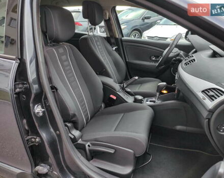 Сірий Рено Меган, об'ємом двигуна 1.5 л та пробігом 190 тис. км за 8900 $, фото 19 на Automoto.ua