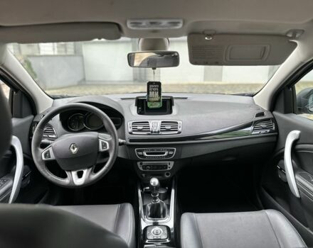 Серый Рено Меган, объемом двигателя 1.5 л и пробегом 290 тыс. км за 7900 $, фото 20 на Automoto.ua