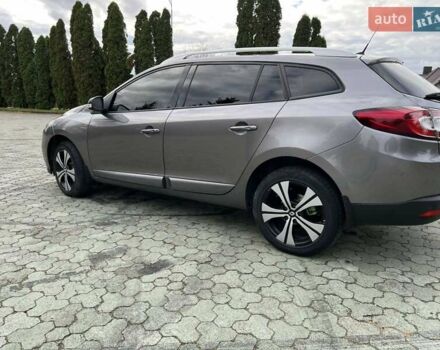 Серый Рено Меган, объемом двигателя 1.46 л и пробегом 257 тыс. км за 8850 $, фото 2 на Automoto.ua