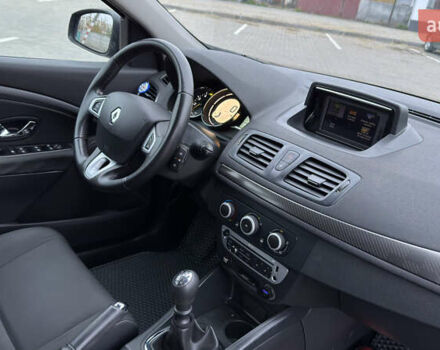 Серый Рено Меган, объемом двигателя 1.46 л и пробегом 183 тыс. км за 8100 $, фото 99 на Automoto.ua