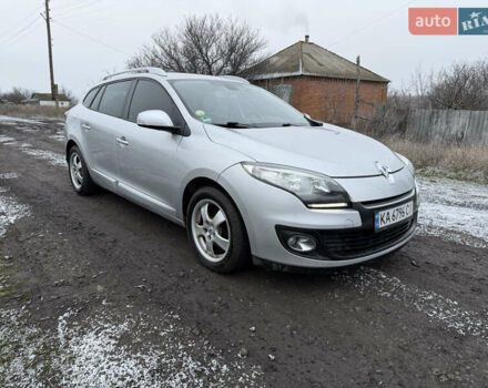 Сірий Рено Меган, об'ємом двигуна 1.5 л та пробігом 260 тис. км за 6900 $, фото 3 на Automoto.ua