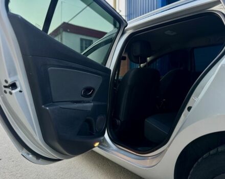 Серый Рено Меган, объемом двигателя 1.5 л и пробегом 165 тыс. км за 7750 $, фото 3 на Automoto.ua