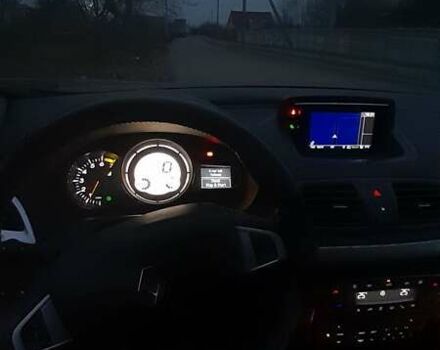 Сірий Рено Меган, об'ємом двигуна 1.2 л та пробігом 199 тис. км за 6499 $, фото 15 на Automoto.ua