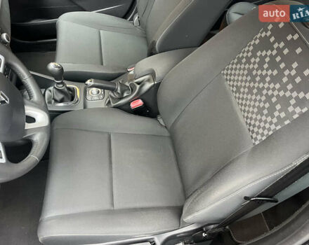 Серый Рено Меган, объемом двигателя 1.5 л и пробегом 210 тыс. км за 8300 $, фото 18 на Automoto.ua