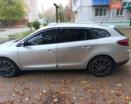 Рено Меган 2012 у Запоріжжя на Automoto.ua Сірий Рено Меган, об'ємом двигуна 1.46 л та пробігом 248 тис. км за 9200 $, фото 6 на Automoto.ua