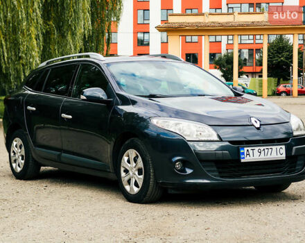 Рено Меган 2012 в Ивано-Франковске на Automoto.ua Серый Рено Меган, объемом двигателя 1.5 л и пробегом 189 тыс. км за 8300 $, фото 26 на Automoto.ua