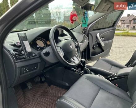Серый Рено Меган, объемом двигателя 1.46 л и пробегом 257 тыс. км за 8850 $, фото 16 на Automoto.ua