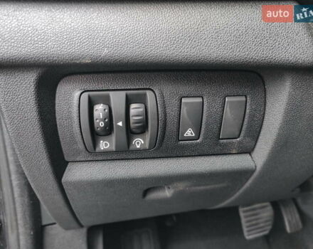 Сірий Рено Меган, об'ємом двигуна 1.5 л та пробігом 190 тис. км за 8900 $, фото 26 на Automoto.ua