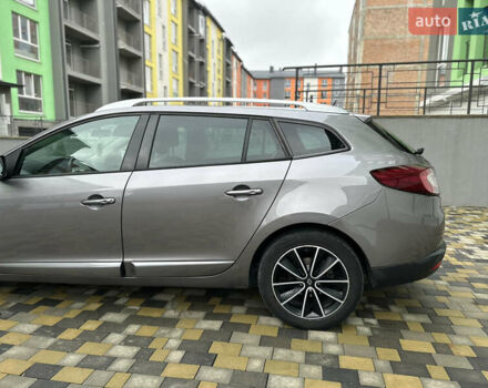 Серый Рено Меган, объемом двигателя 1.46 л и пробегом 292 тыс. км за 7800 $, фото 11 на Automoto.ua