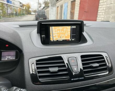 Серый Рено Меган, объемом двигателя 1.5 л и пробегом 275 тыс. км за 8999 $, фото 16 на Automoto.ua