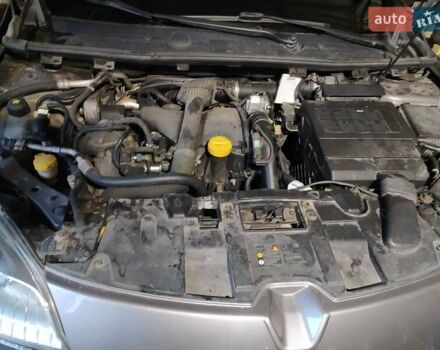 Серый Рено Меган, объемом двигателя 1.46 л и пробегом 232 тыс. км за 7200 $, фото 1 на Automoto.ua