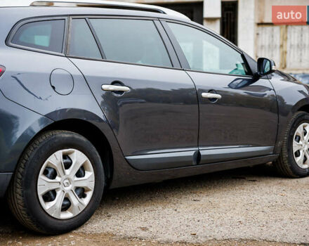 Серый Рено Меган, объемом двигателя 1.46 л и пробегом 189 тыс. км за 7950 $, фото 13 на Automoto.ua