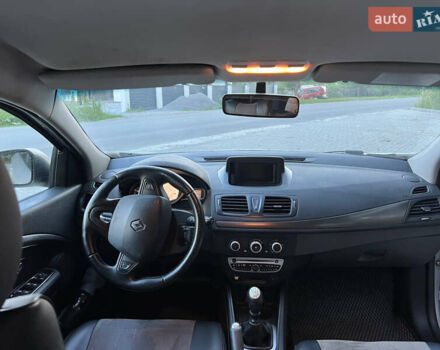 Серый Рено Меган, объемом двигателя 1.5 л и пробегом 263 тыс. км за 6500 $, фото 6 на Automoto.ua