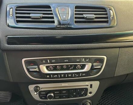 Сірий Рено Меган, об'ємом двигуна 1.6 л та пробігом 266 тис. км за 6300 $, фото 27 на Automoto.ua