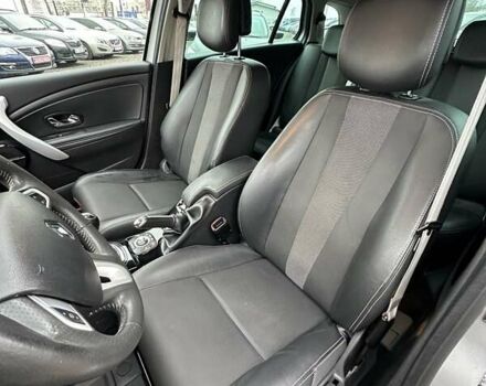 Серый Рено Меган, объемом двигателя 1.46 л и пробегом 289 тыс. км за 7999 $, фото 15 на Automoto.ua