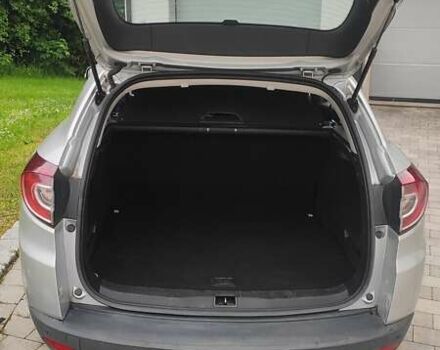 Серый Рено Меган, объемом двигателя 1.5 л и пробегом 264 тыс. км за 6253 $, фото 12 на Automoto.ua